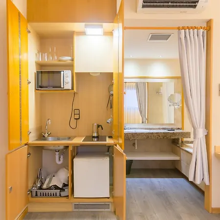 Dv Apartahotel *