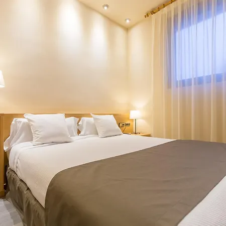 Dv Apartahotel Barcelona