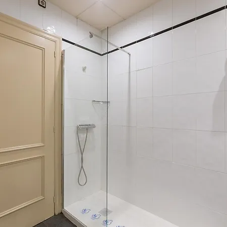 Dv Apartahotel *