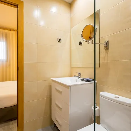 Dv Apartahotel Barcelona