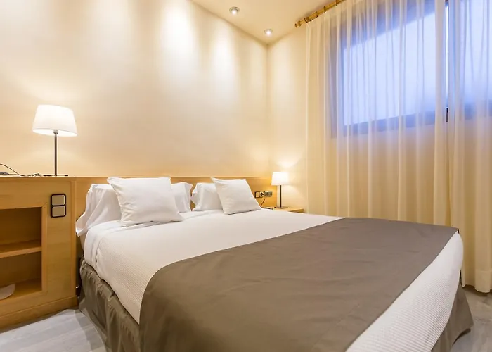 Dv Apartahotel Barcelona
