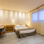 Dv Apartahotel 4*