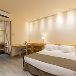 Dv Apartahotel