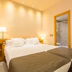 Dv Apartahotel
