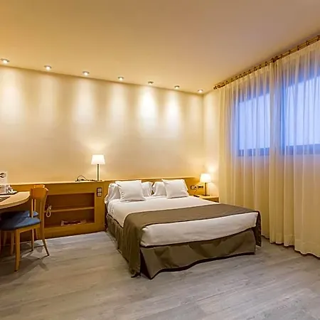 Dv Apartahotel 4*