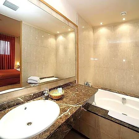 Apartahotel Dv 4*